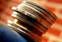 Донецку и Кашарскому району направили около 30 млн рублей на решение вопросов ЖКХ