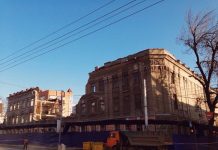 Не попало в реестр: почему сносят здание кинохроники в Ростове?