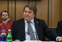 Сергей Миронов опроверг сообщения об уходе Михаила Емельянова из «Справедливой России»