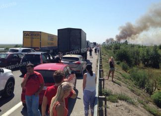 Движение на трассе М4 «Дон» полностью восстановили после ночной атаки БПЛА Пробка на аксайском выезде трассы М-4 //Фото из группы Ростов-на-Дону | Главный в соцсети ВКонтакте