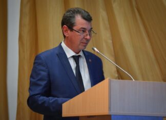 Мэр Батайска Роман Волошин ушел в отставку