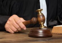 Жителя Ростовской области обвинили в госизмене после серии арестов за хулиганство суд // Фото: solenka.info