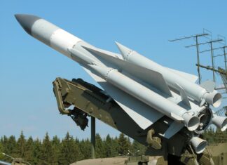 Над Ростовской областью сбили украинскую ракету
