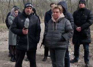 «Власти делают все, чтобы лицо города выглядело хуже»: ростовчане попросили Путина сохранить Левобережную рощу Жители улицы Шоссейной попросили Путина сохранить Левобережную рощу //Скрин из видео обращения жителей к президенту/Youtube
