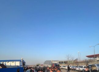 ФСБ проверила 500 мигрантов в Первомайском районе Ростова