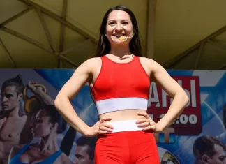 Спортсменка Анна Логашова рассказала о страхах на премьере шоу «Титаны» в Ростове Спортсменка Анна Логашова рассказала о страхах на премьере шоу «Титаны» в Ростове //Фото ТНТ