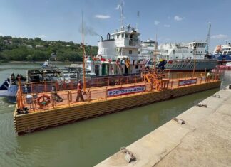 В Ростове спустили на воду второй причал для судов на подводных крыльях