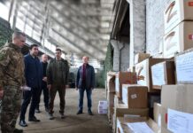 Энергетики передали в Донецке бойцам гуманитарно-техническую помощь Энергетики передали в Донецке бойцам гуманитарно-техническую помощь //Фото пресс-службы "Россети-Юг"