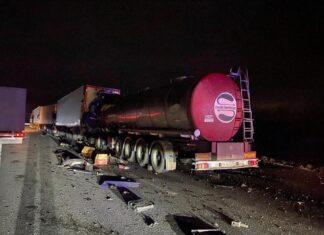 В массовой аварии в Красносулинском районе погиб водитель цистерны