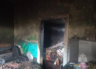 В Ростовской области в 2024 году при пожарах погибло 198 человек пожар в частном доме в Сальске унес жизни двух детей // фото: пресс-служба МЧС России