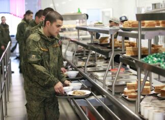 В воинские части Ростовской области поставляли некачественные продукты столовая в воинской части // фото: veteran.mil.ru