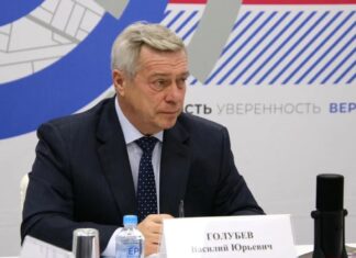 Для экс-губернатора Ростовской области арендовали кабинеты за 1 миллион рублей сенатор Василий Голубев // фото: rostov.er.ru