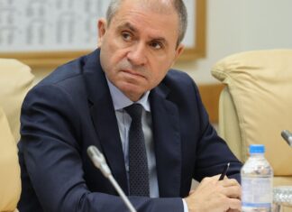 Экс-замгубернатора Рачаловского выпустили из-под домашнего ареста Константин Рачаловский // фото: news.mail.ru, Газета.Ру