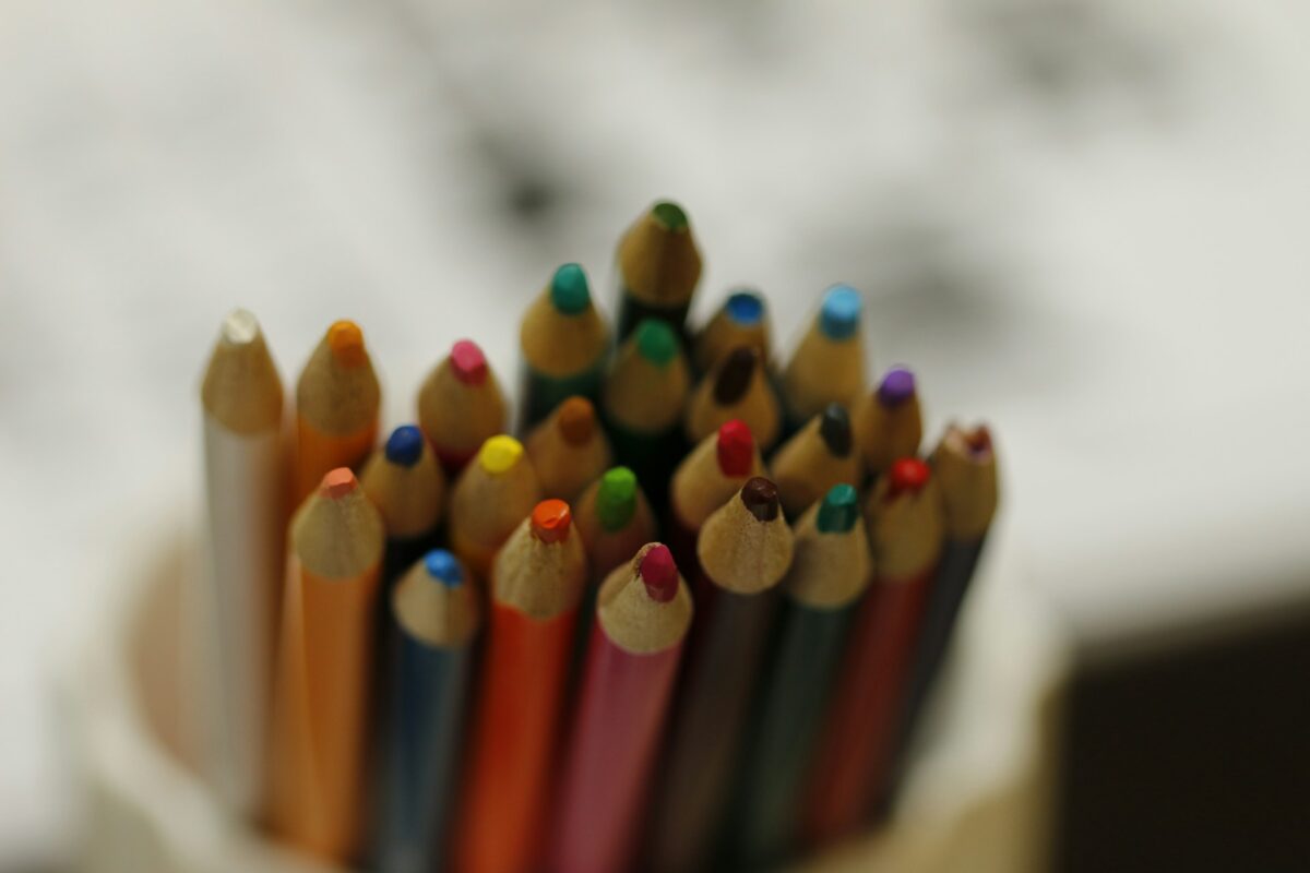 Карандаши для рисования // Фото Unsplash / Tanbir Mahmud