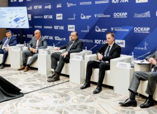 Сбер на Форуме «Интеграция-2025» рассказал о поддержке Донбасса и Новороссии финансовая сессия на форуме "Интеграция 2025" // фото: Евгений Чистяков