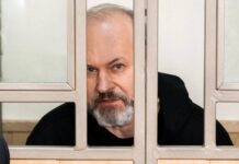 Прокуратура требует 14 лет колонии для экс-замгубернатора Ростовской области Виталий Кушнарев в Железнодорожном суде Ростова // фото: Евгений Вдовин, 161.ru