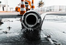 В Ростове планируют ввести плату за пользование ливневками //Фото: freepik.com