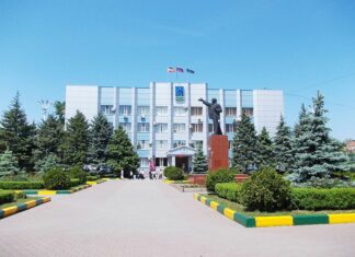 Глава ростовского СК доложит Бастрыкину о жалобах жителей Батайска на едкий запах