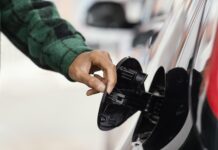 В Ростовской области запасов топлива хватит на всех //Фото: Magnific.com