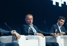 На форуме «Движение» рассказали о том как «ЮгСтройИнвест» отвечает за каждый дом На форуме «Движение» рассказали о том как «ЮгСтройИнвест» отвечает за каждый дом //Фото ГК ЮгСтройИнвест