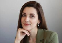 «Профессия забирает всё»: дизайнер интерьеров — о деньгах, ошибках и потерях на ремонте Екатерина Черкашина — архитектор и дизайнер интерьеров //Фото предоставлено героем публикации