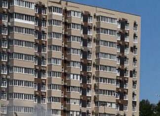 В здании Росреестра на Сиверса в Ростове произошёл пожар