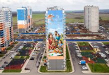 Самый творческий район Ростова — Суворовский В ростовском микрорайоне Суворовский росписи на домах посвящены традиционным российским ценностям //Фото ВКБ-Новостройки