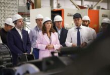 Лидия Новосельцева и депутаты Гордумы посетили «Ростсельмаш» в рамках выездного заседания комиссии