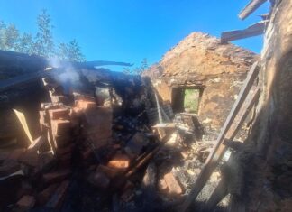 Дымоход стал причиной пожара в Каменском районе Пострадавший дом // Фото: пресс-служба МЧС России по Ростовской области