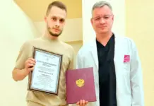 Ростовский медбрат получил награды за спасение тяжелораненой девочки при атаке БПЛА
