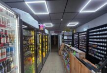 Два магазина в Ростове попались на продаже алкоголя в запрещенное время Магазин-нарушитель // Фото: департамент потребительского рынка Ростовской области