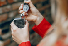 В Ростовской области хотят убрать из розничной продажи электронные сигареты Жидкость для электронных сигарет //Изображение от prostooleh на Magnific