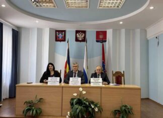 В Ростовской области во время проверки КСП привлекла к ответственности 29 лиц Процесс проверки // Фото: пресс-служба Правительства Ростовской области