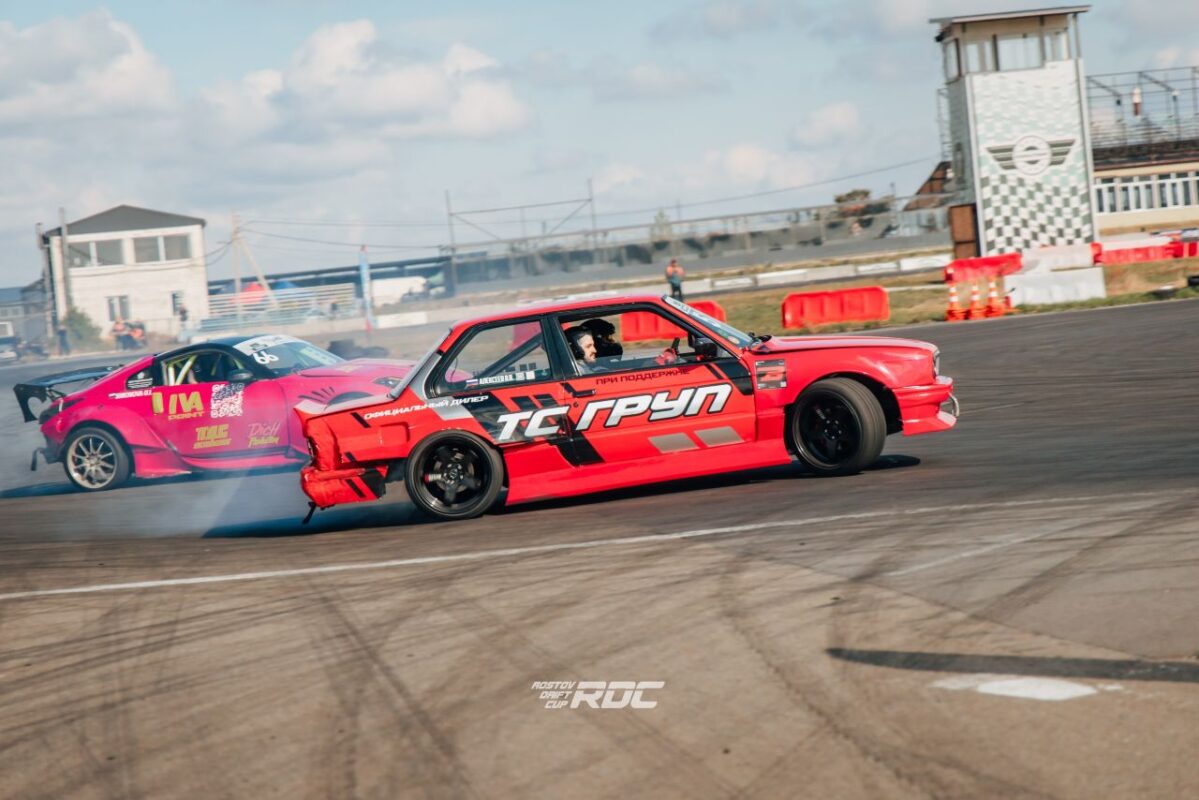 В Ростове провели последний этап сезона Drift Night Cup //Фото: Паблик в ВК Чемпионат по дрифту в Ростове - Rostov Drift Cu